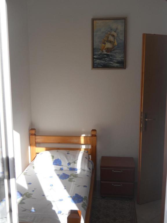 Apartments Ognjenovic Risan Rum bild